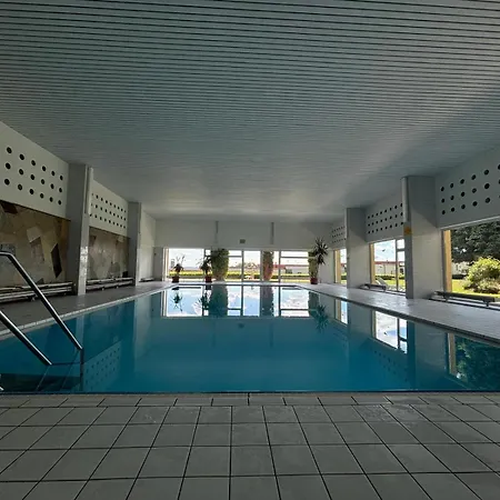 Mit Berg- Und Seesicht Apartment